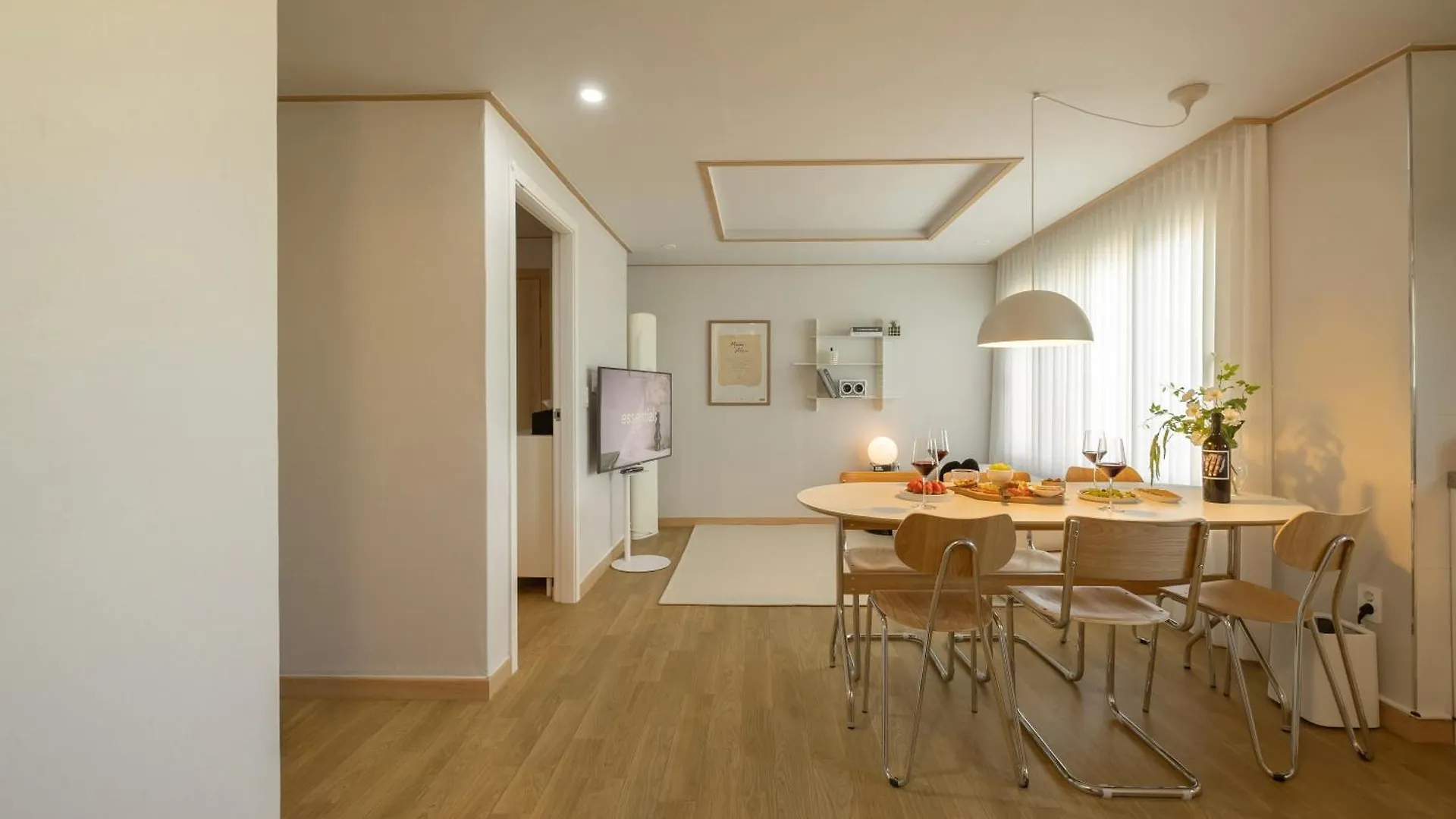 Experience The Vibrant City Of Seoul At Our Stylish Stay O-Nol
